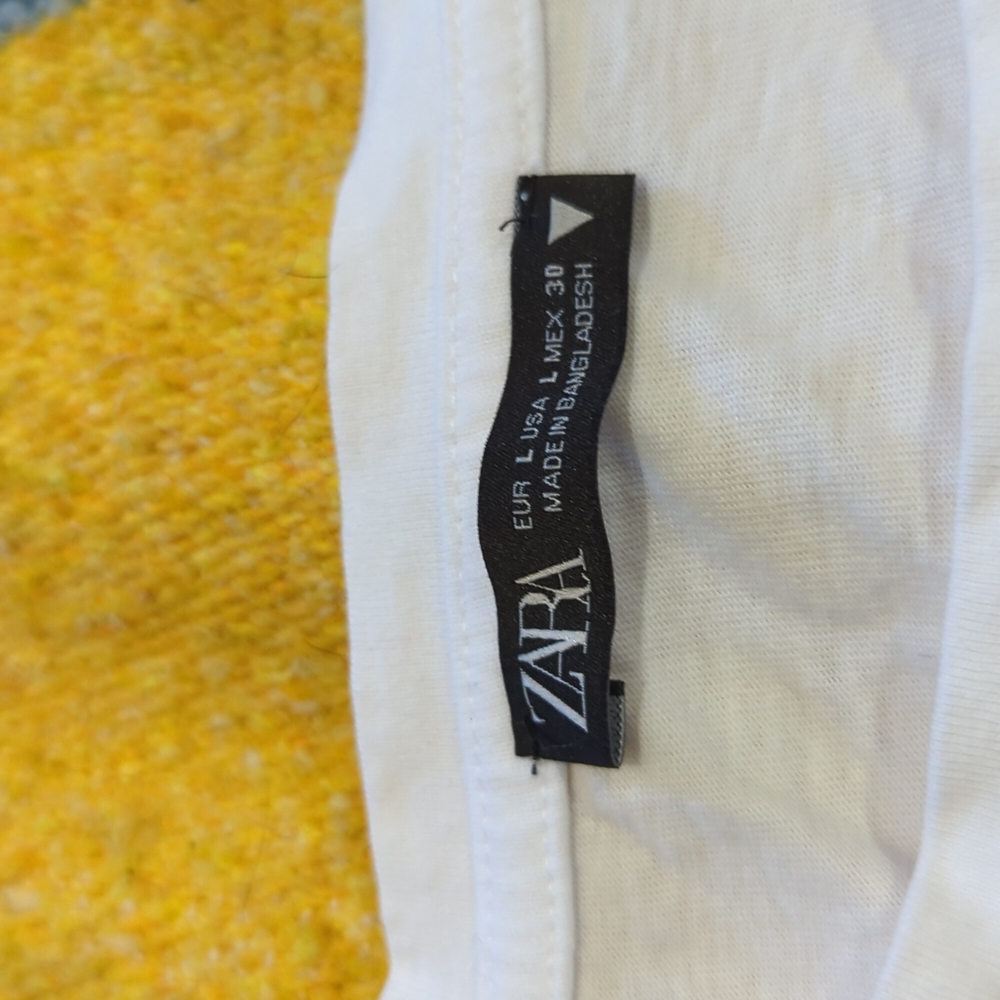 Zara White Crop Top - Picture 2 of 3